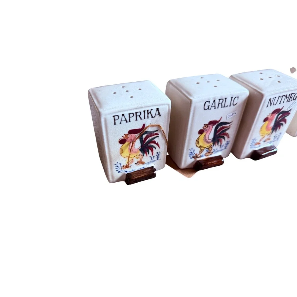 Vintage Rooster Ceramic Spice Shaker Set of 6 Farmhouse Kitchen Decor White